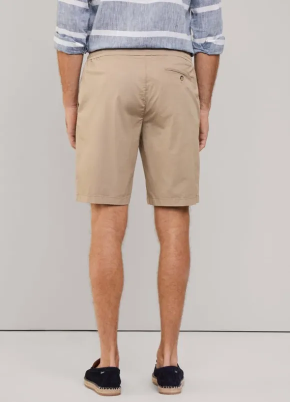 bermuda shorts with drawstring waist