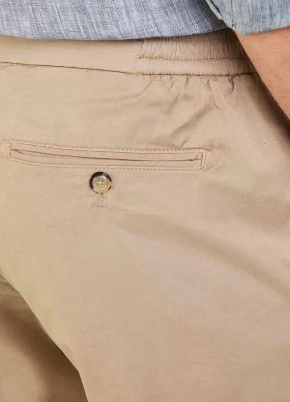 bermuda shorts with drawstring waist