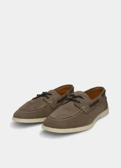 leather boat shoes