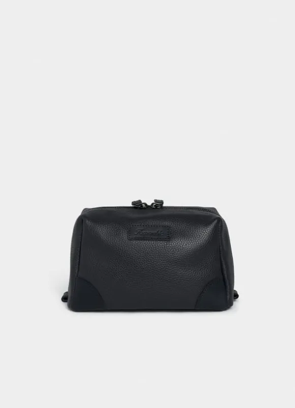leather washbag
