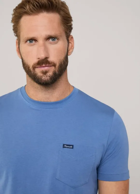regular fit front pocket t-shirt
