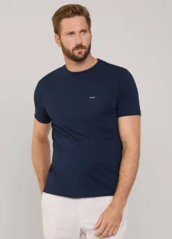 regular fit front pocket t-shirt
