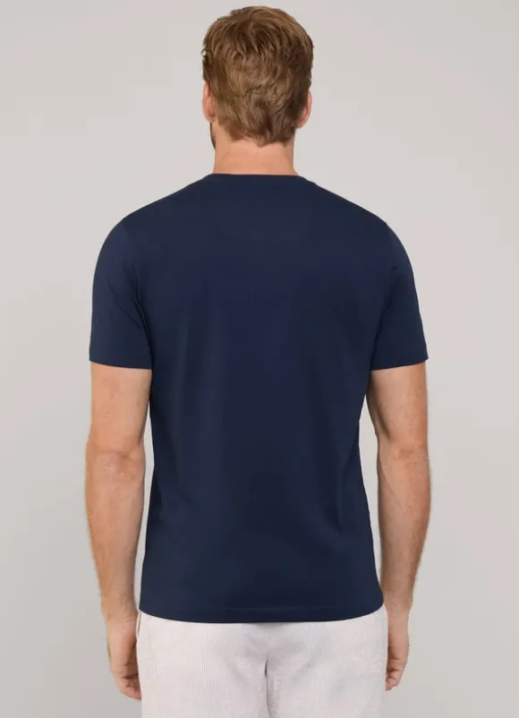 regular fit front pocket t-shirt