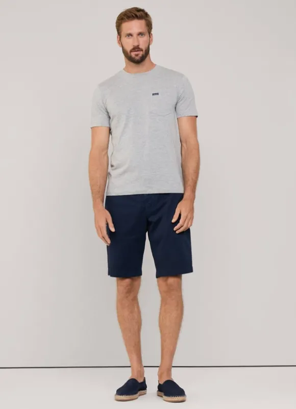 regular fit front pocket t-shirt
