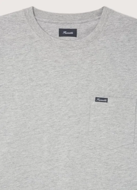 regular fit front pocket t-shirt
