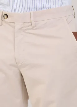regular fit stretch chinos