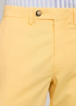 regular fit stretch chinos