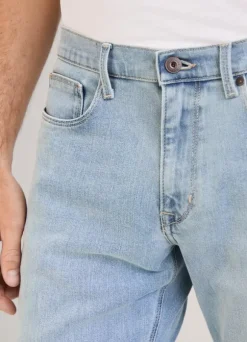 regular fit worn effect jeans