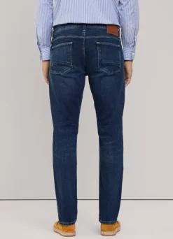 regular fit worn effect jeans