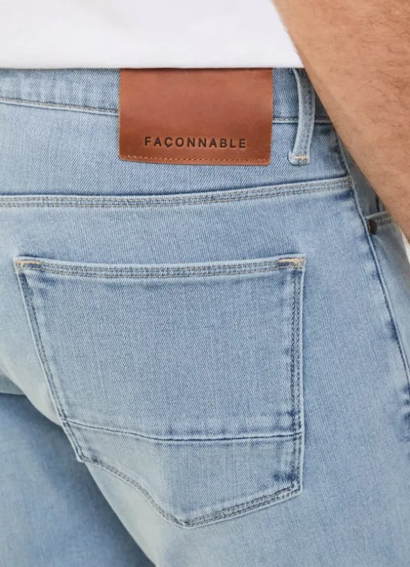 regular fit worn effect jeans