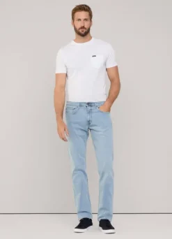 regular fit worn effect jeans