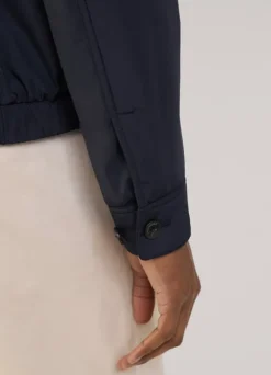 water resistant jacket